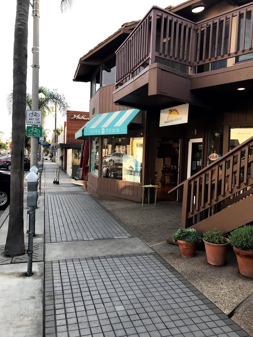 Paradise Bowls | cafe | 919 Manhattan Ave, Manhattan Beach, CA 90266, USA | 3107987100 OR +1 310-798-7100