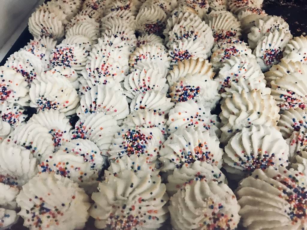 Rossis Italian Bakery | bakery | 647 US-1, York, ME 03909, USA | 2073518412 OR +1 207-351-8412