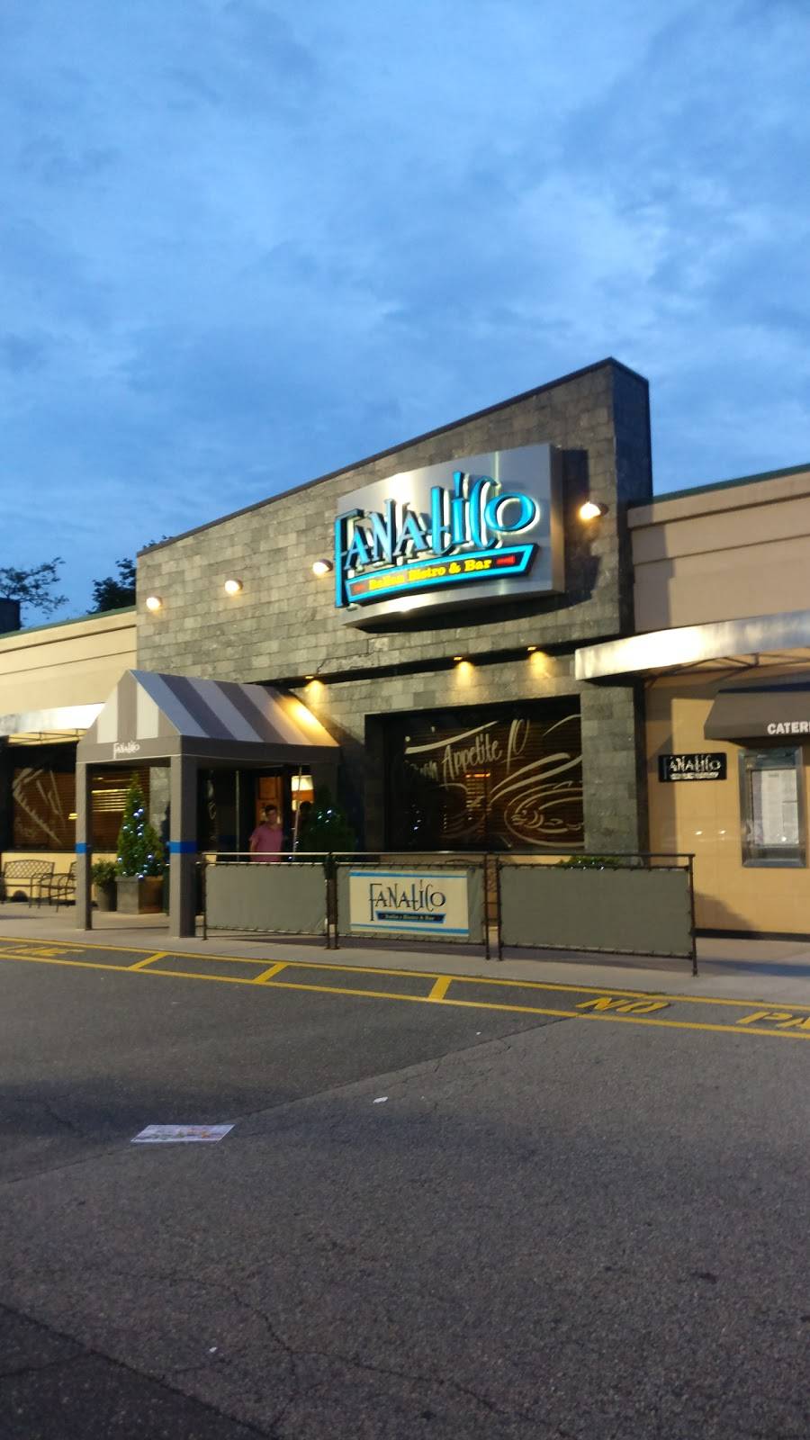 Fanatico | restaurant | 336 N Broadway # 10, Jericho, NY 11753, USA | 5169325080 OR +1 516-932-5080