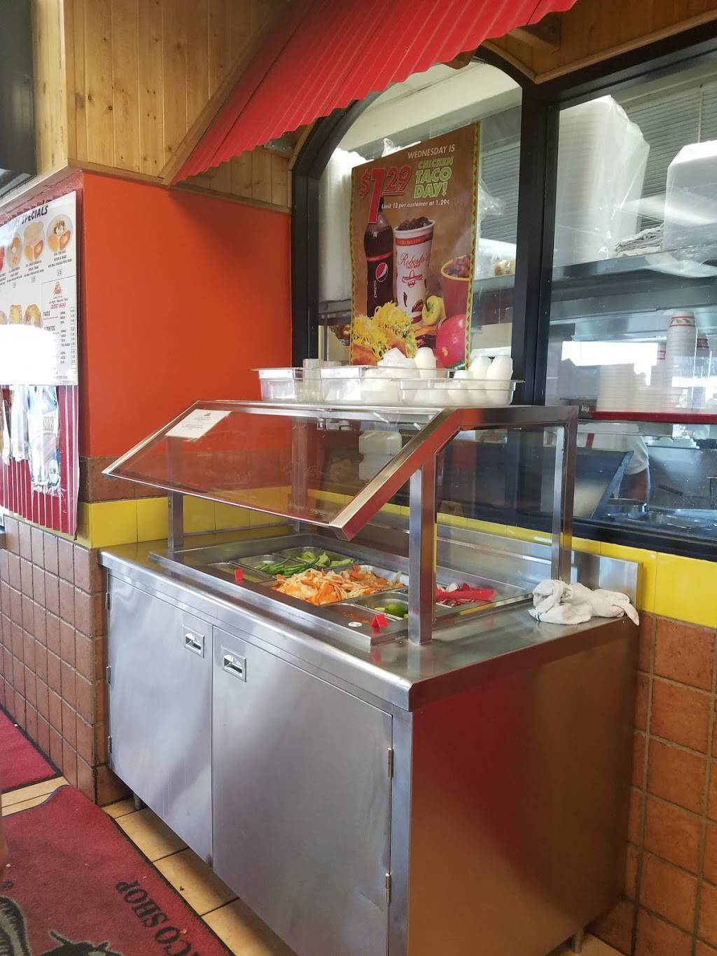Robertos Taco Shop | restaurant | 2151 N Rancho Dr, Las Vegas, NV 89106, USA | 7028708236 OR +1 702-870-8236
