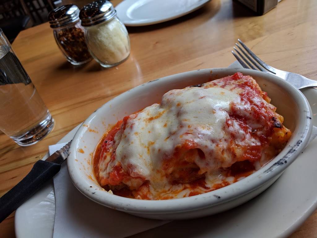 Tutta Bella Neapolitan Pizzeria - Wallingford | restaurant | 4411 Stone Way N, Seattle, WA 98103, USA | 2066333800 OR +1 206-633-3800