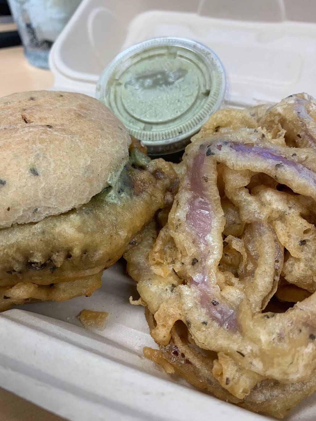 Conscious Plates | restaurant | 332 E 51st St, Chicago, IL 60615, USA | 3127674116 OR +1 312-767-4116