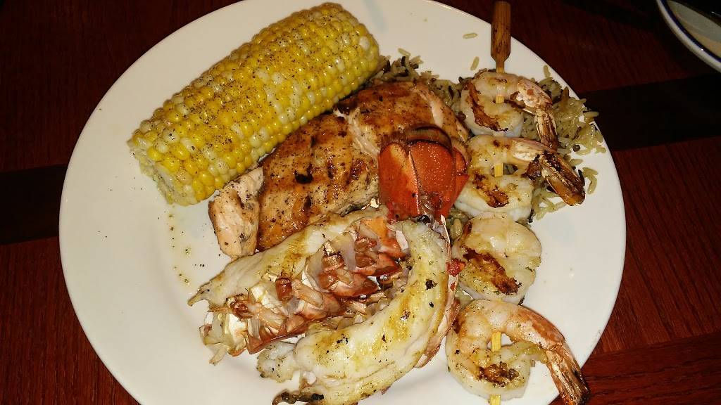 Red Lobster | restaurant | 6747 S Tamiami Trail, Sarasota, FL 34231, USA | 9419241297 OR +1 941-924-1297