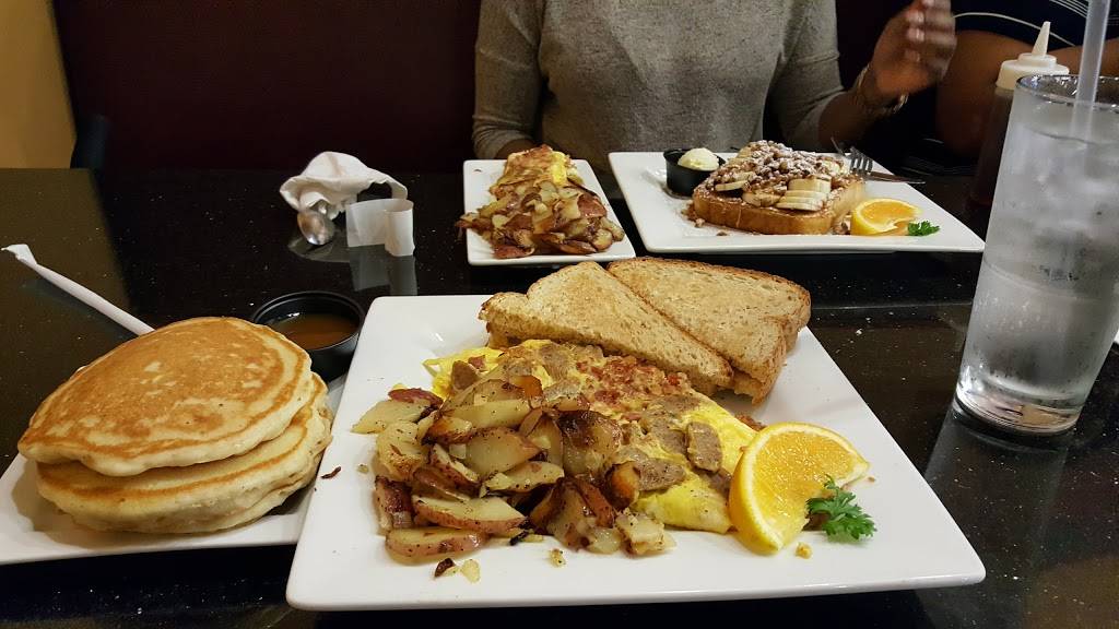 Kekes Breakfast Cafe | restaurant | 4250 Alafaya Trail #100, Oviedo, FL 32765, USA | 4075421400 OR +1 407-542-1400