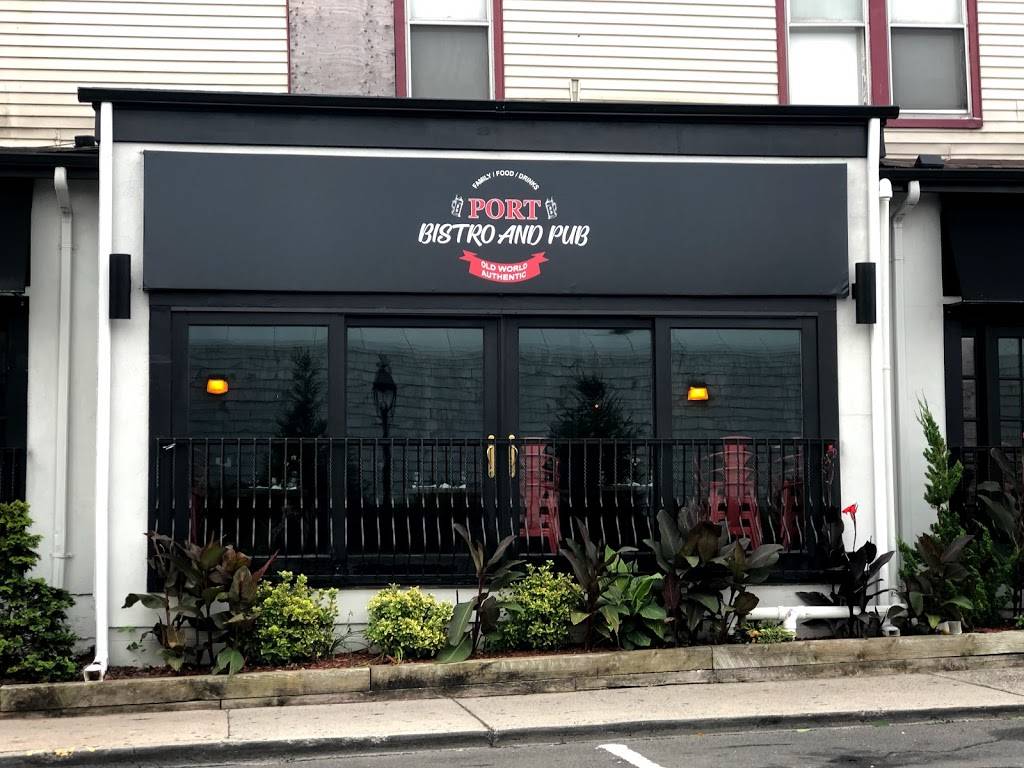Port Bistro and Pub | restaurant | 201 Main St, Port Jefferson, NY 11777, USA | 6318282550 OR +1 631-828-2550