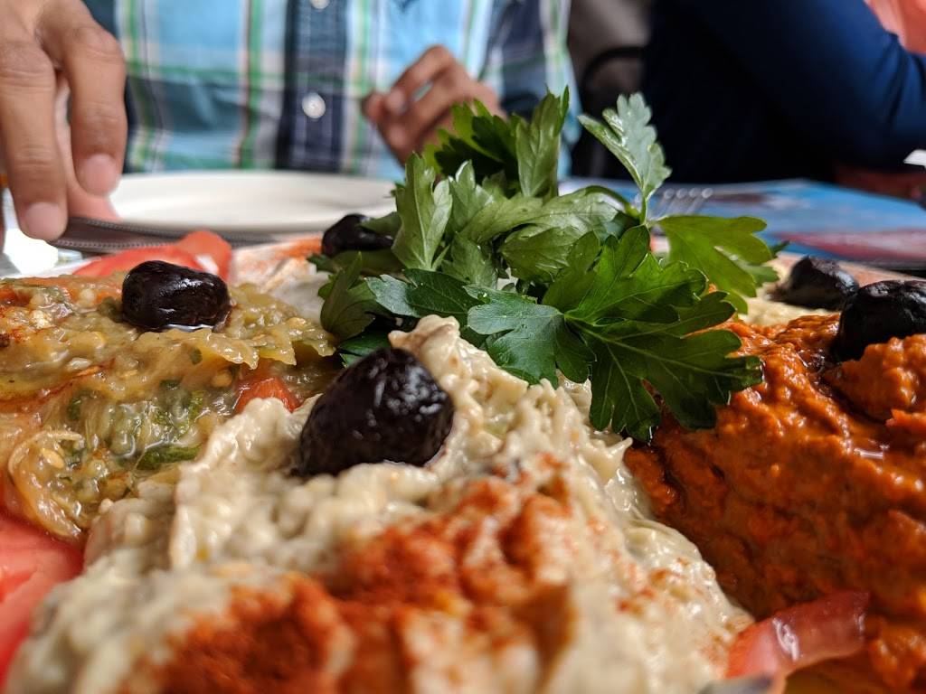 Bereket Turkish Restaurant | restaurant | 4031 Main St, Bridgeport, CT 06606, USA | 2033720000 OR +1 203-372-0000