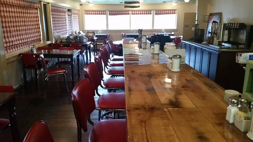 The Country Boy Restaurant | restaurant | 4141 Old Hillsboro Rd, Franklin, TN 37064, USA | 6157218109 OR +1 615-721-8109