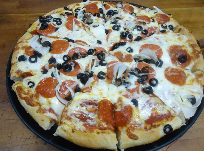 Nicks Pizza | restaurant | 13295 Spring Valley Pkwy d, Victorville, CA 92395, USA | 7608813056 OR +1 760-881-3056