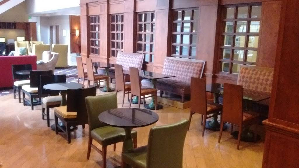 Whispers Bar & Grill | restaurant | 299 2nd St, San Francisco, CA 94105, USA | 4159470700 OR +1 415-947-0700