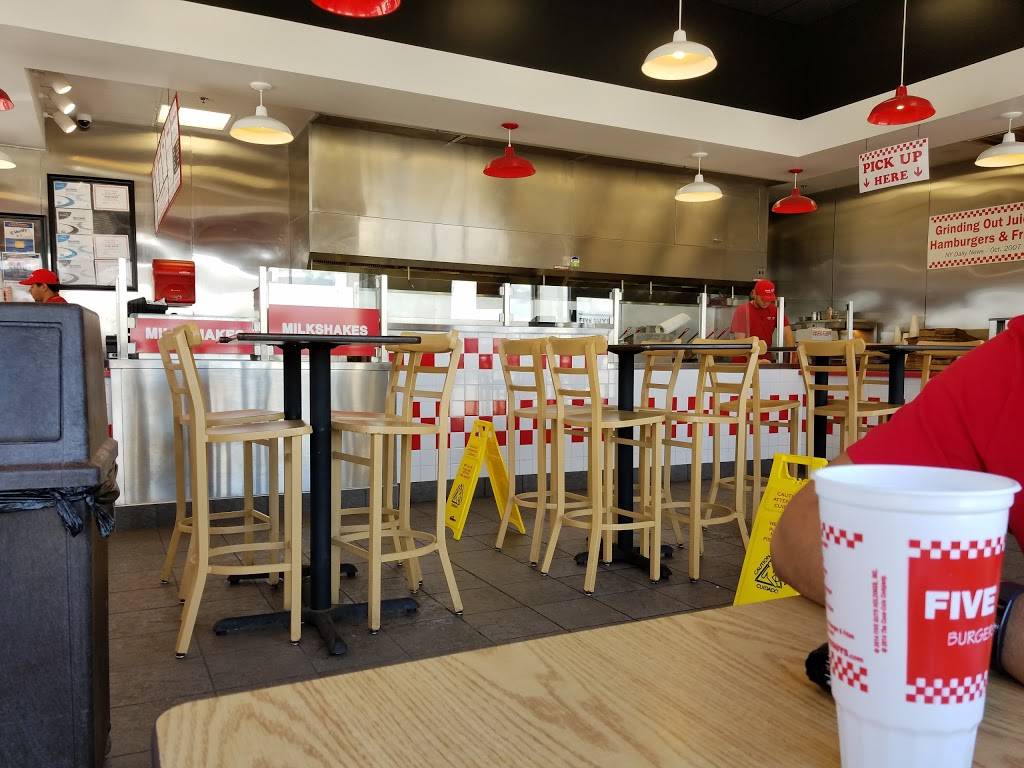 Five Guys | meal takeaway | 859 TX-121, Lewisville, TX 75067, USA | 9723158601 OR +1 972-315-8601