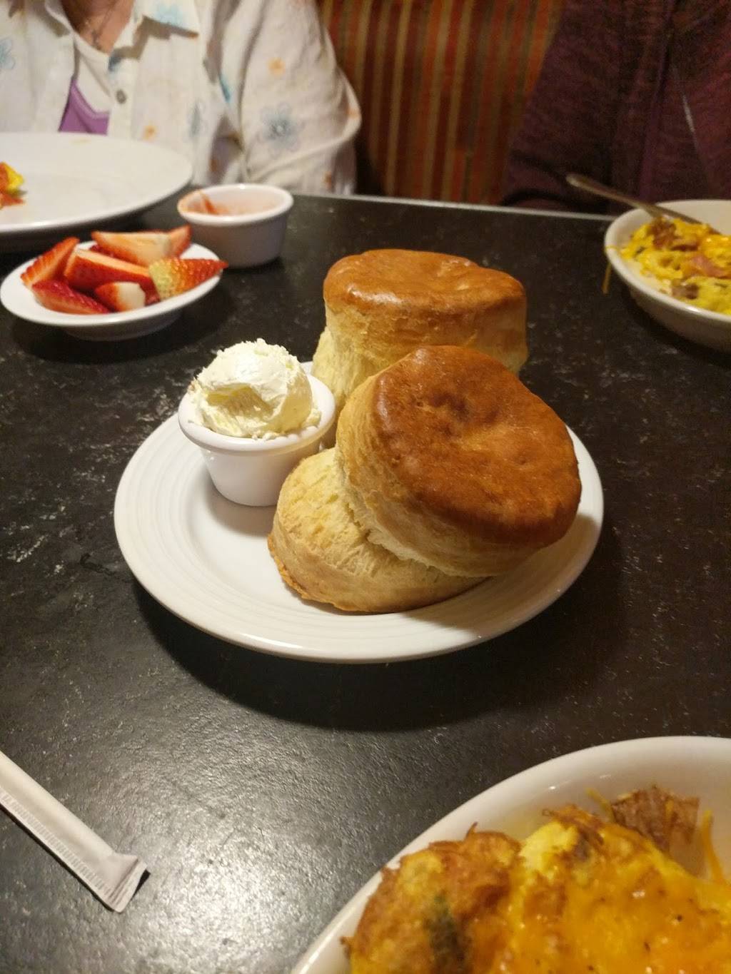 Bellas Bakery & Cafe | restaurant | 2200 River Rd, Council Bluffs, IA 51501, USA | 71232888887883 OR +1 712-328-8888 ext. 7883