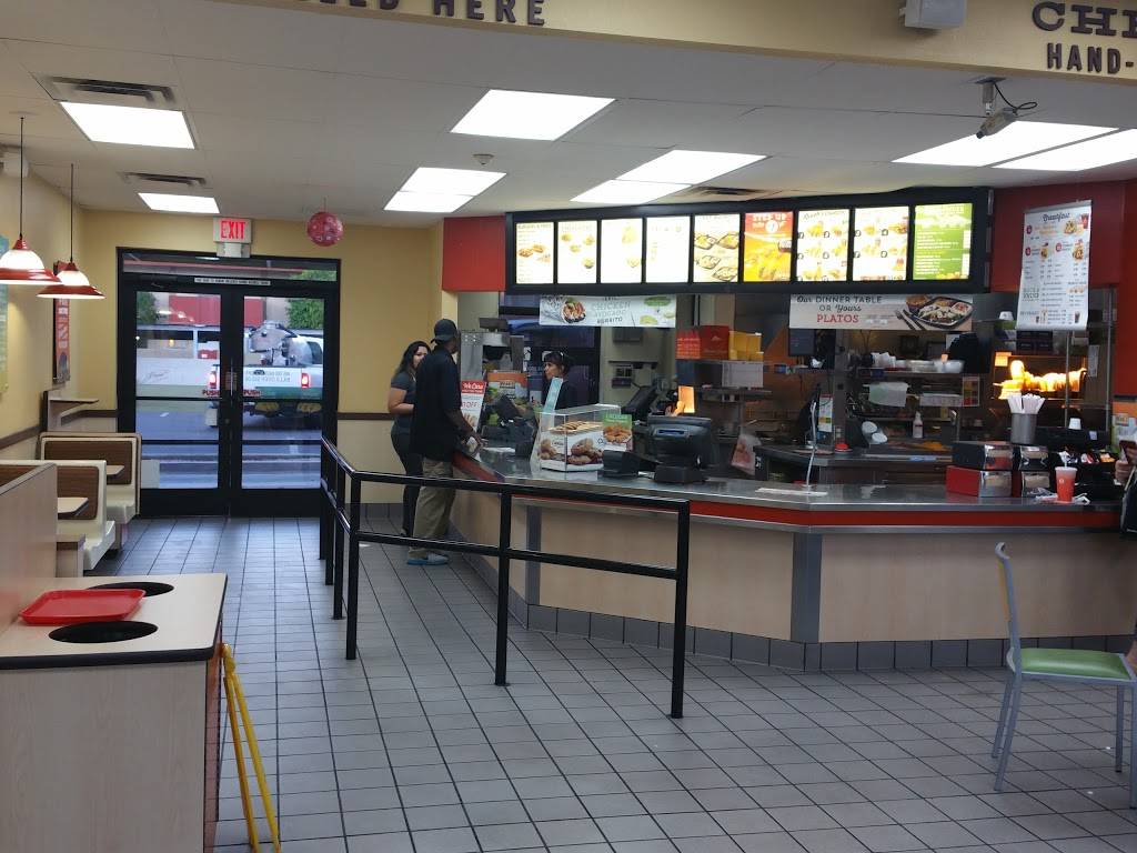 Del Taco | meal takeaway | 305 E Thomas Rd, Phoenix, AZ 85012, USA | 6022340857 OR +1 602-234-0857