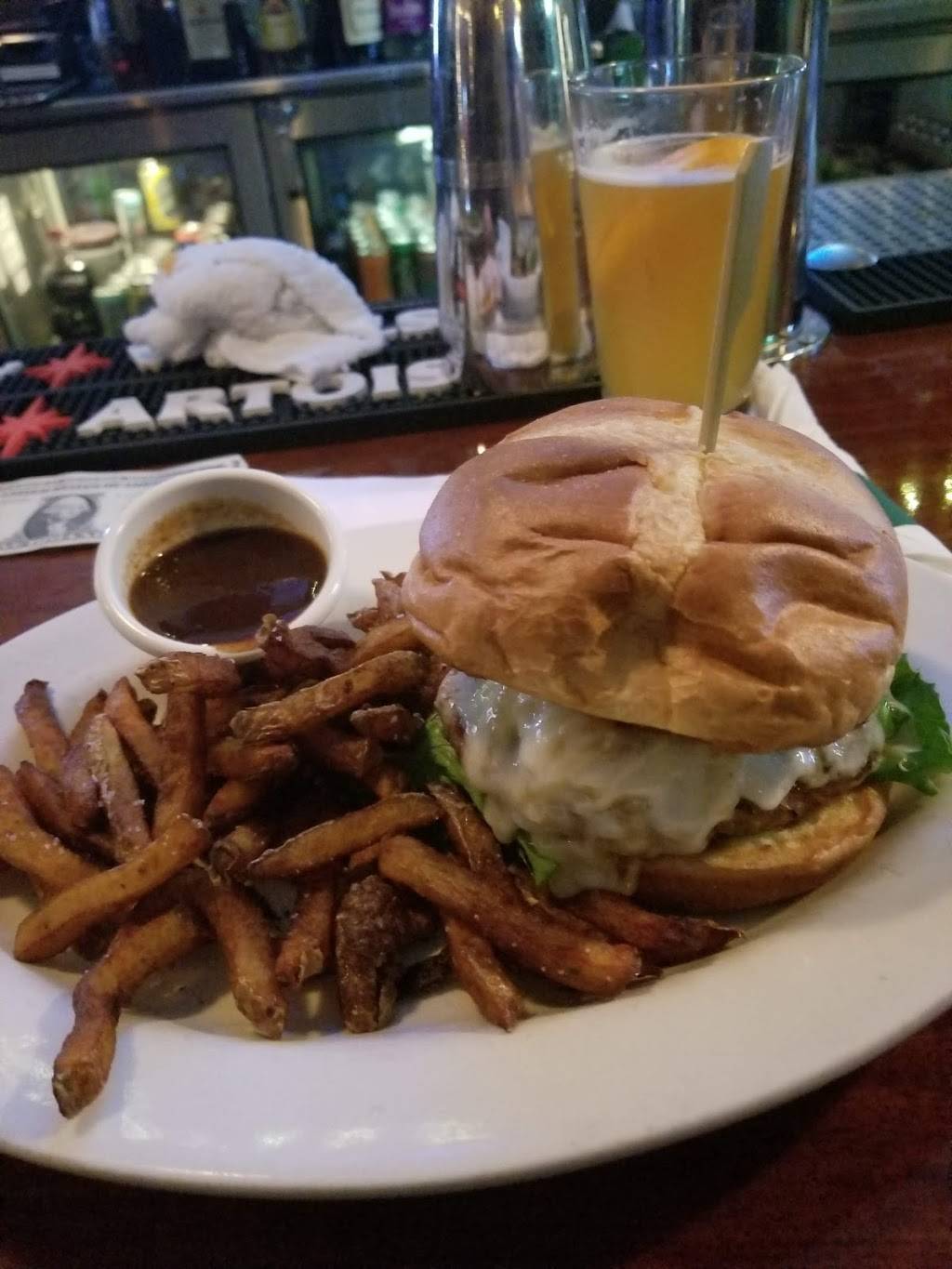 Fibber McGees | restaurant | 102 Cabot St, Beverly, MA 01915, USA | 9782320180 OR +1 978-232-0180