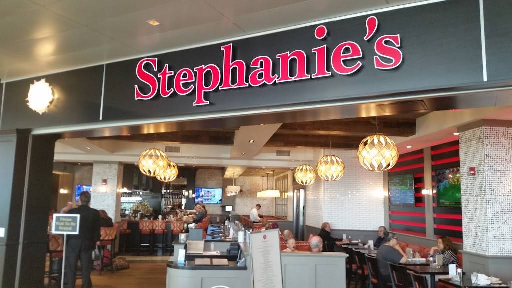 Stephanies | restaurant | 1 Harborside Dr, Boston, MA 02128, USA | 6175671593 OR +1 617-567-1593
