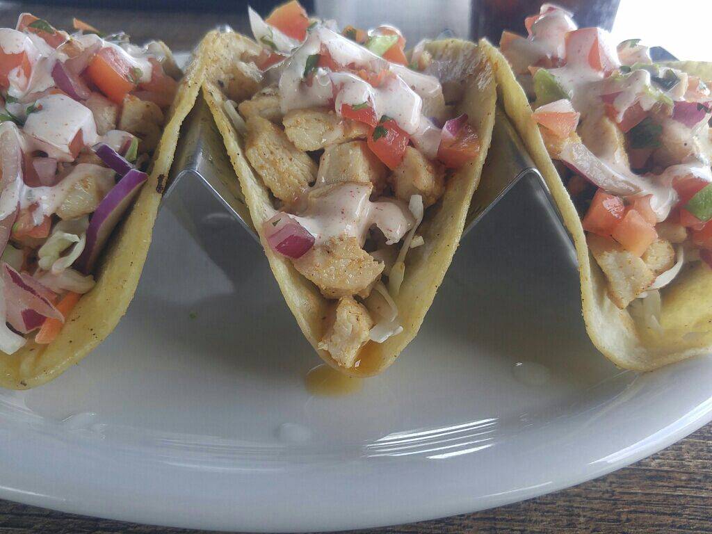 Hoppys Harbor Grill - Fate Sanders Marina | restaurant | 3157 Weakley Ln, Mt. Juliet, TN 37122, USA | 6154596219 OR +1 615-459-6219