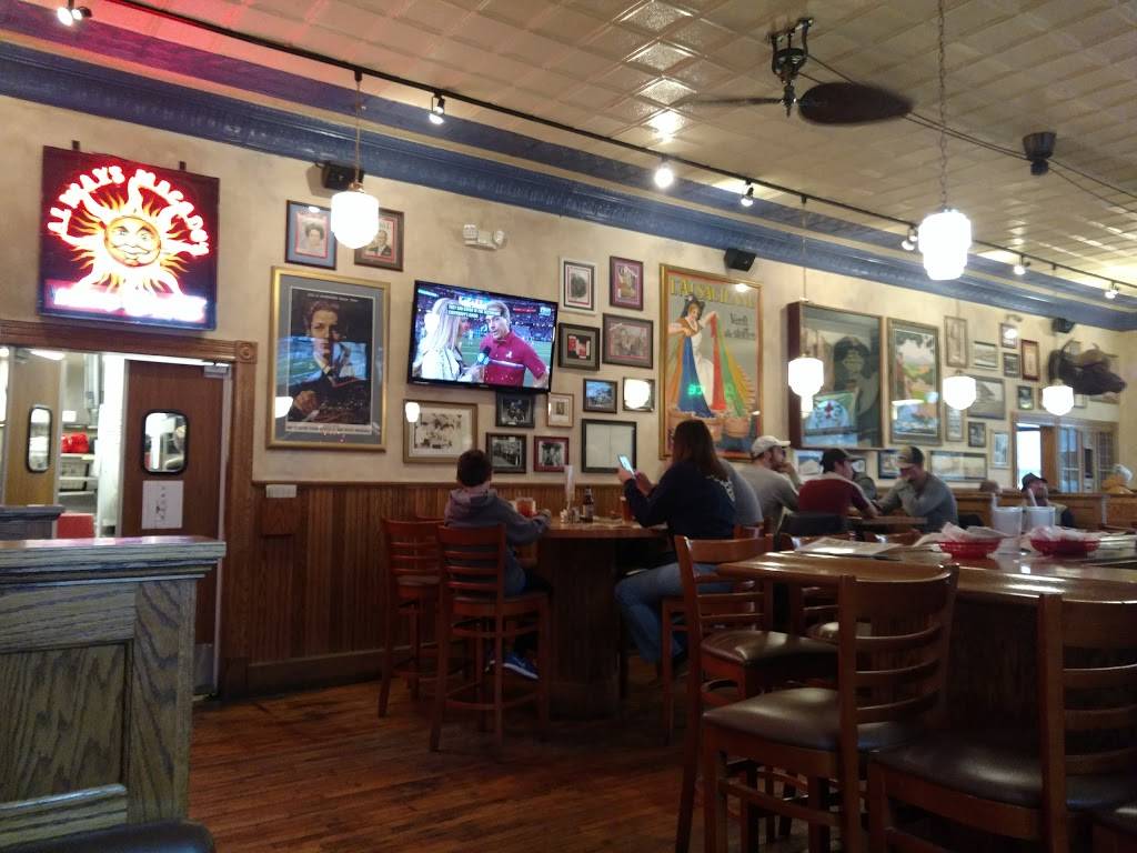 Macados | restaurant | 31025 Oxford Ave, Emory, VA 24327, USA | 2766950041 OR +1 276-695-0041