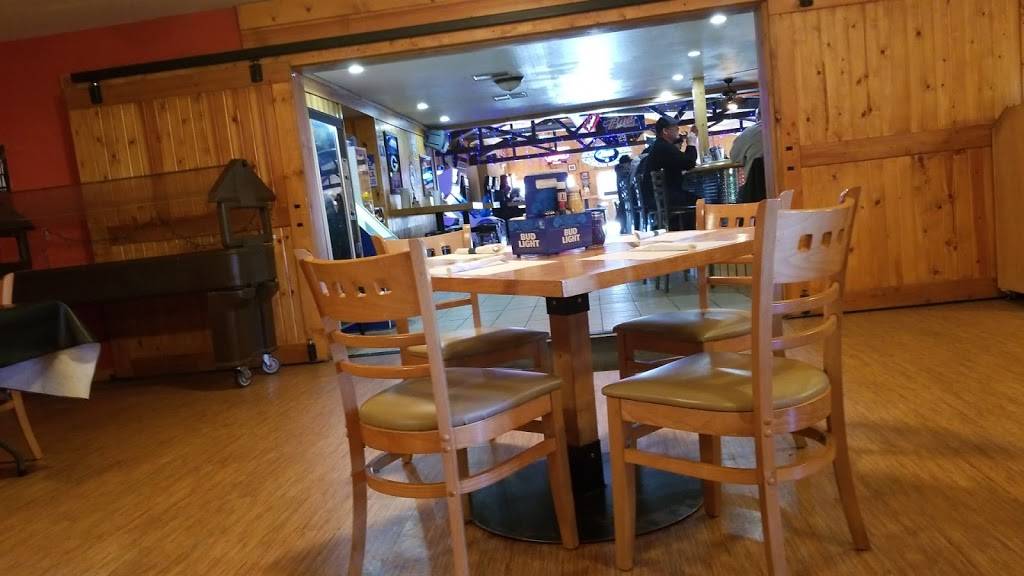 Ixonia Pub | restaurant | 9407, W1270, Marietta Ave, Ixonia, WI 53036, USA | 9202068293 OR +1 920-206-8293