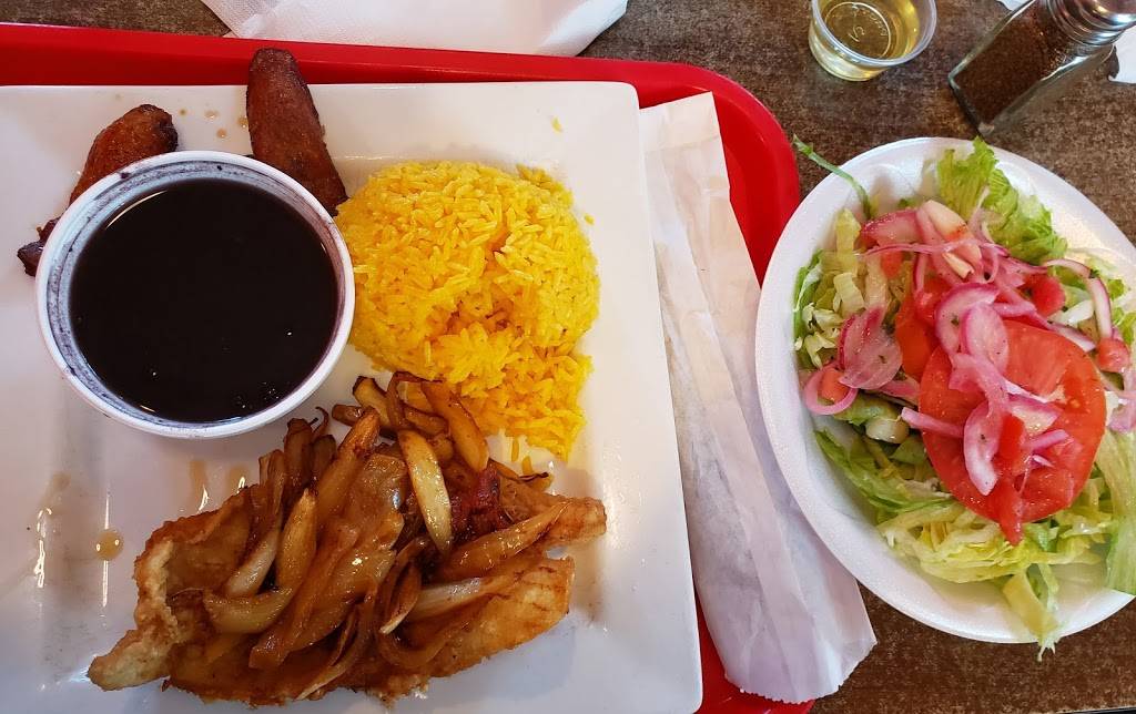 La Granja | restaurant | 21126 St Andrews Blvd, Boca Raton, FL 33433, USA | 5613921020 OR +1 561-392-1020