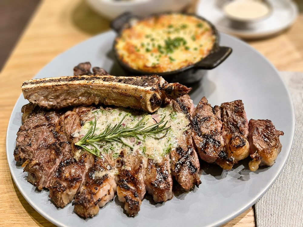 Common Stock | restaurant | 3805 Fifth Ave, San Diego, CA 92103, USA | 6193105298 OR +1 619-310-5298