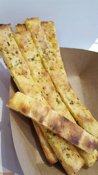 Altamura Pizza - Hinsdale | restaurant | 9 W 1st St, Hinsdale, IL 60521, USA | 6307555252 OR +1 630-755-5252