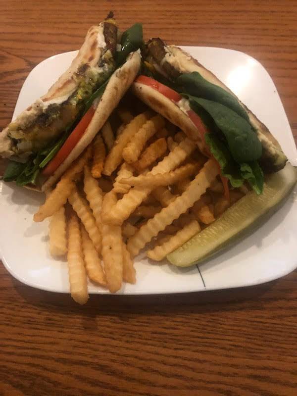 WEBs Kitchen at Nightlife Bar & Grill | restaurant | 565 CT-12, Groton, CT 06340, USA | 8608670512 OR +1 860-867-0512