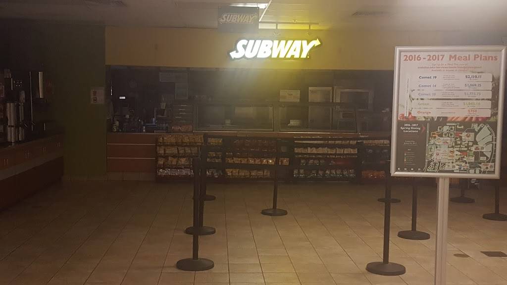 Subway | restaurant | 800 W Campbell Rd, Richardson, TX 75080, USA | 9728832111 OR +1 972-883-2111