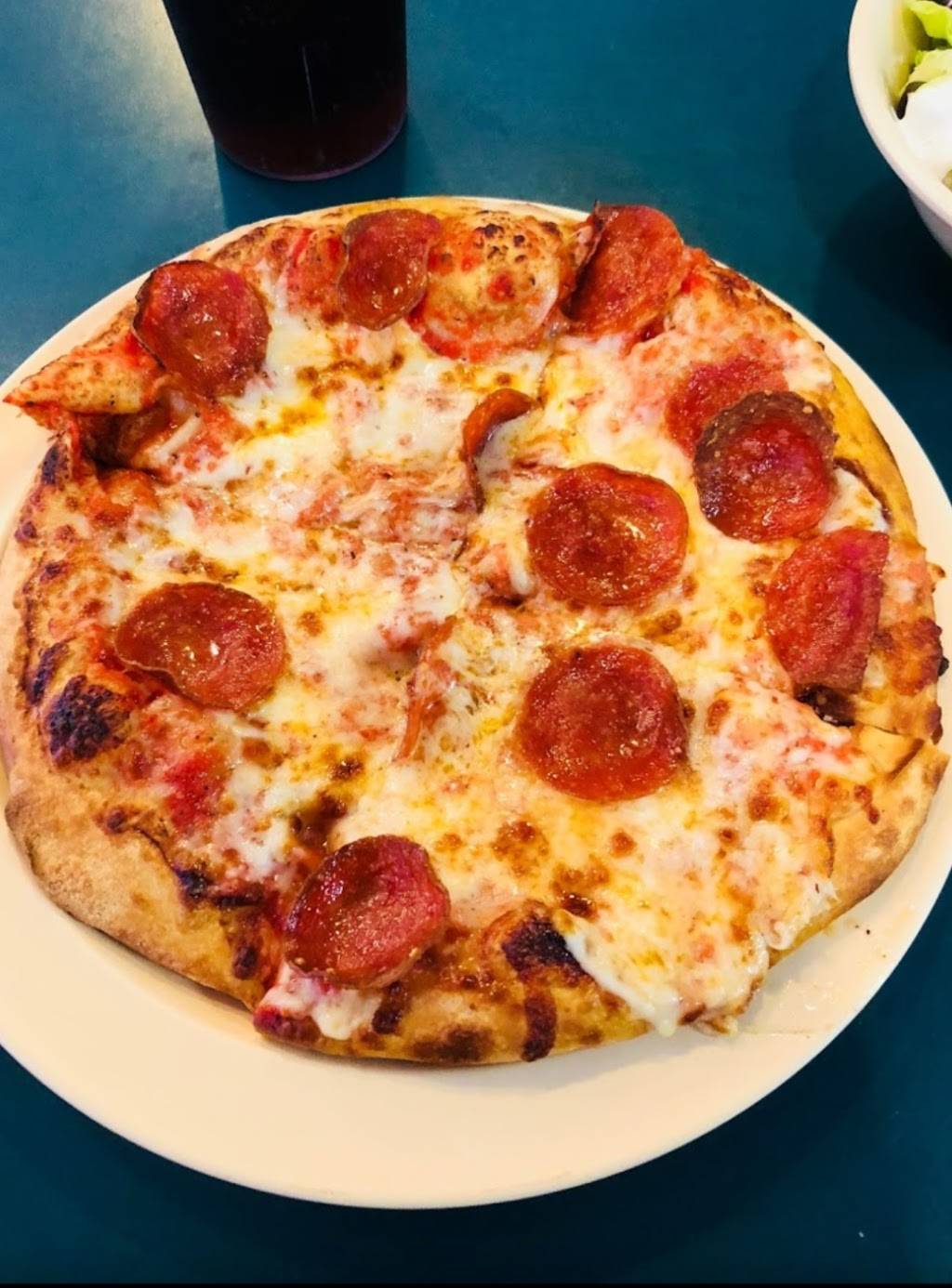 Ameci Pizza & Pasta | meal delivery | 27554 Sierra Hwy, Canyon Country, CA 91387, USA | 6612522030 OR +1 661-252-2030