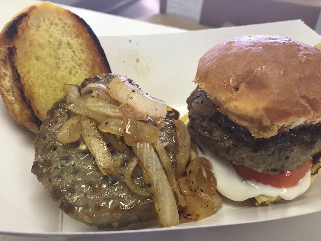 Bauers Catering | restaurant | 1414 N Milwaukee Ave, Libertyville, IL 60048, USA | 8478169900 OR +1 847-816-9900