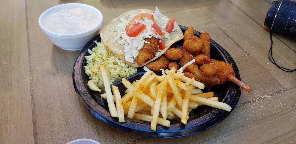 Marions Fish and Seafood Restaurant | restaurant | 879 W Harbor Dr, San Diego, CA 92101, USA | 6192331143 OR +1 619-233-1143