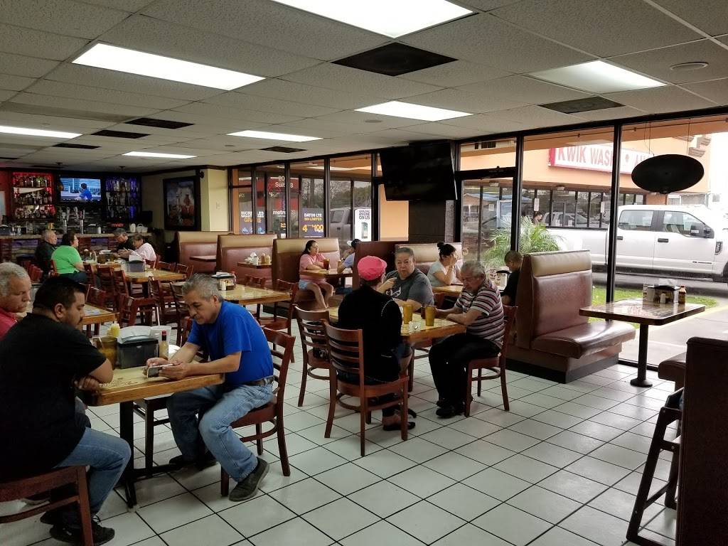 Agave Jalisco Mexican Restaurant | restaurant | 2001 Ayers St #3059, Corpus Christi, TX 78404, USA | 3614521159 OR +1 361-452-1159