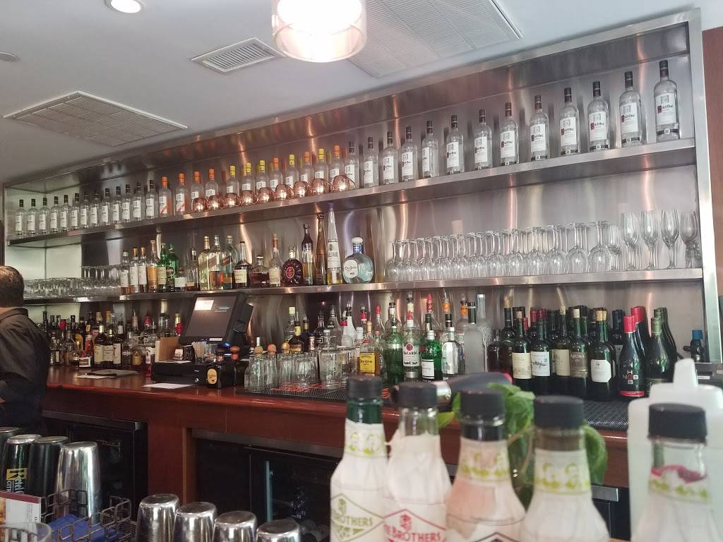 Mediterraneo Norwalk | restaurant | 353 Main Ave, Norwalk, CT 06851, USA | 2032290000 OR +1 203-229-0000