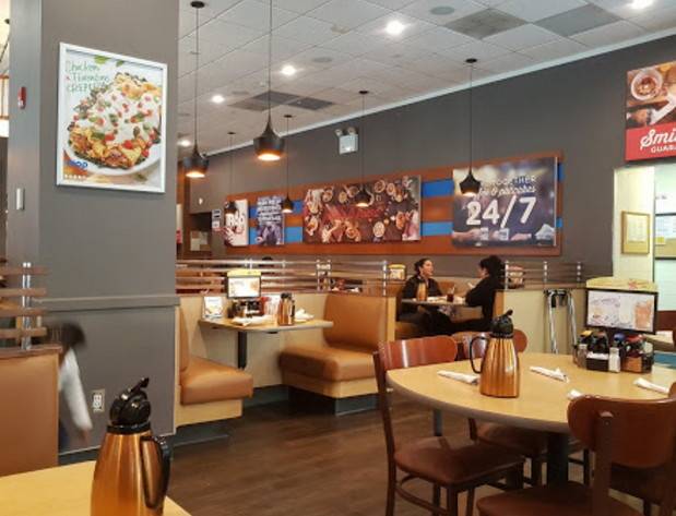 IHOP | restaurant | 2082 Lexington Ave, New York, NY 10035, USA | 2128600844 OR +1 212-860-0844