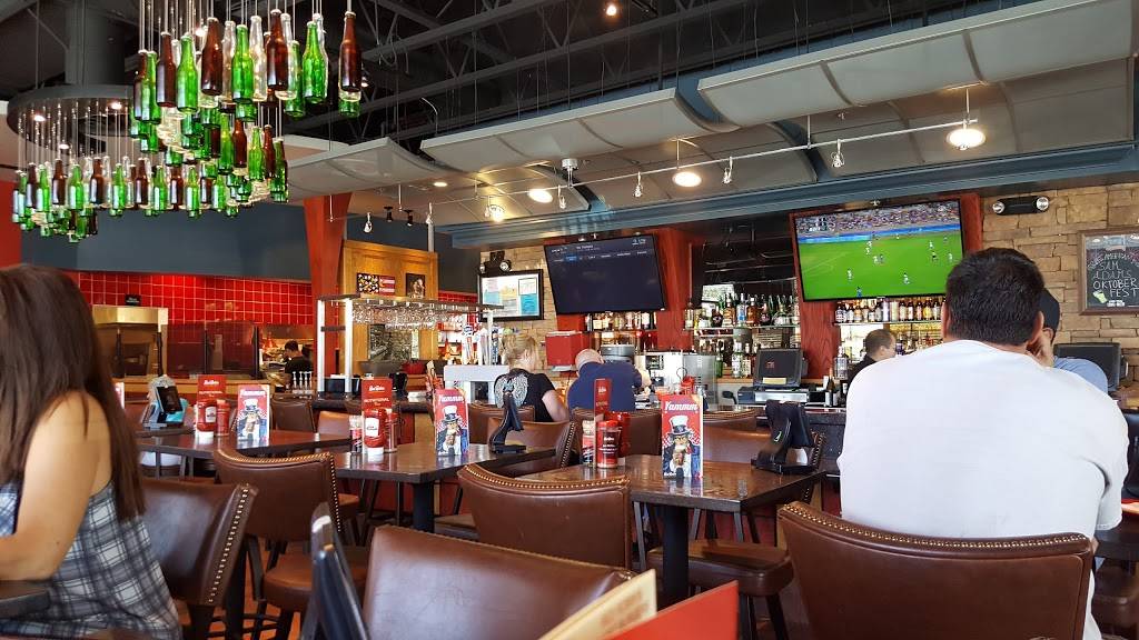 Red Robin Gourmet Burgers and Brews | restaurant | 2385 Sand Creek Rd, Brentwood, CA 94513, USA | 9255169020 OR +1 925-516-9020