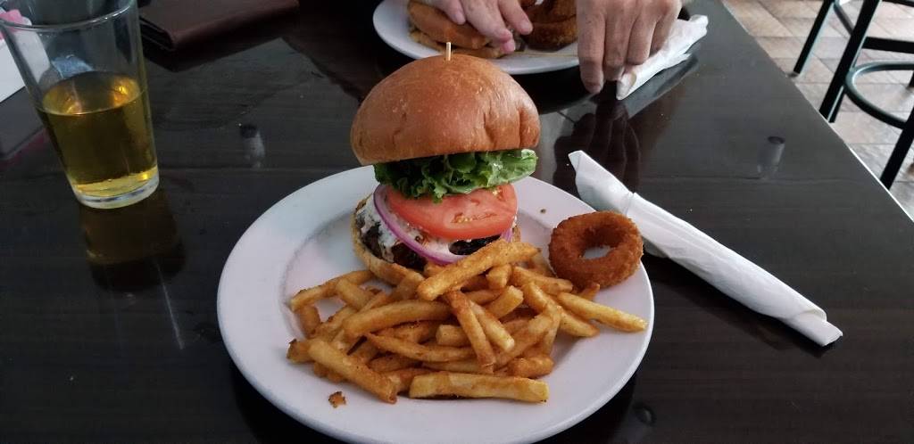 Burgers & Suds | restaurant | 360 SE 15th St, Pompano Beach, FL 33060, USA | 9547728007 OR +1 954-772-8007