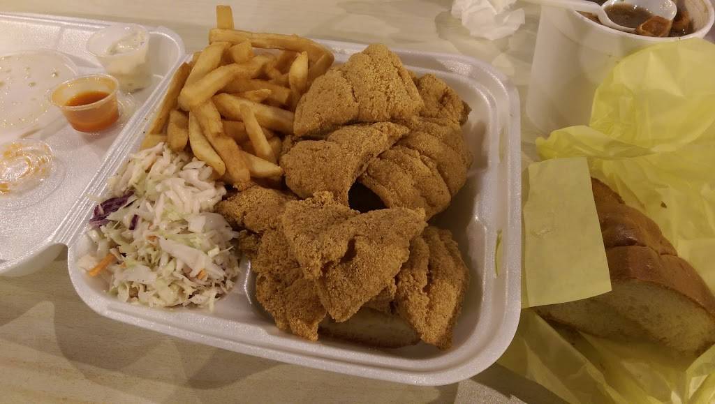 Bourbon Street Fish & grill | restaurant | 601 S Prairie Ave, Inglewood, CA 90301, USA | 3106713474 OR +1 310-671-3474