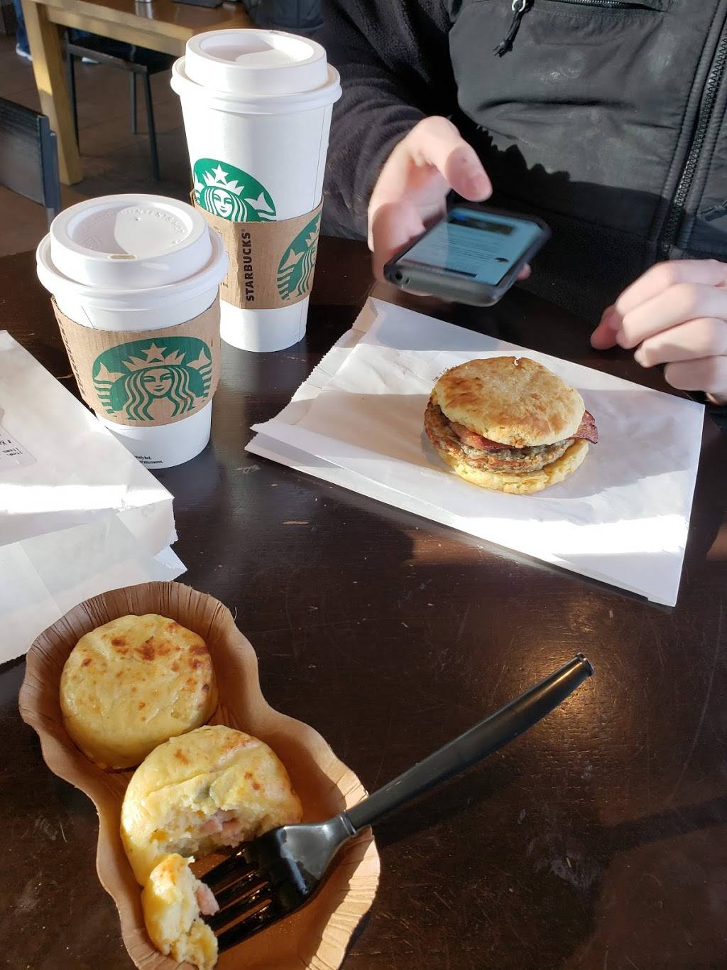 Starbucks | cafe | 42 N Main St, East Longmeadow, MA 01028, USA | 4135253877 OR +1 413-525-3877