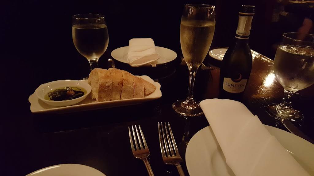 La Fermata | restaurant | 2204 E 11th St, Bremerton, WA 98310, USA | 3603735927 OR +1 360-373-5927