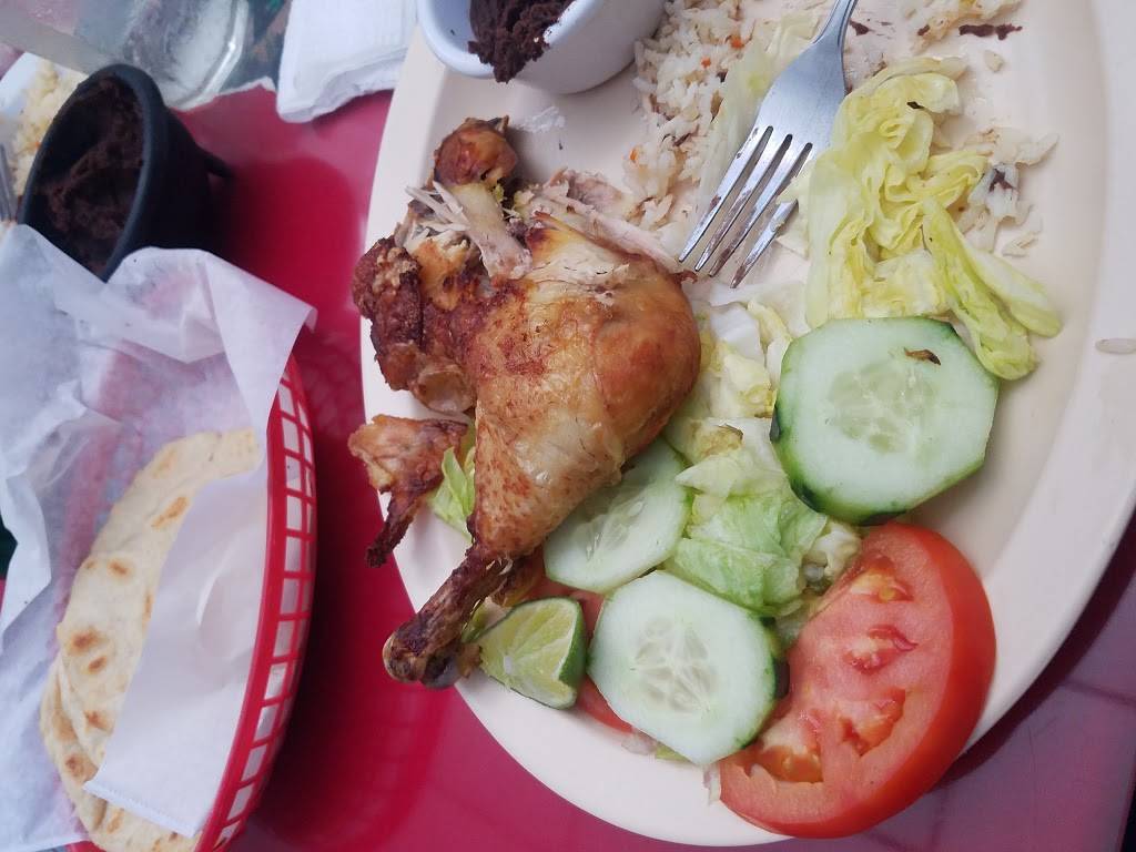 El Chipilin | restaurant | 4170 Beverly Blvd, Los Angeles, CA 90004, USA | 2133804305 OR +1 213-380-4305