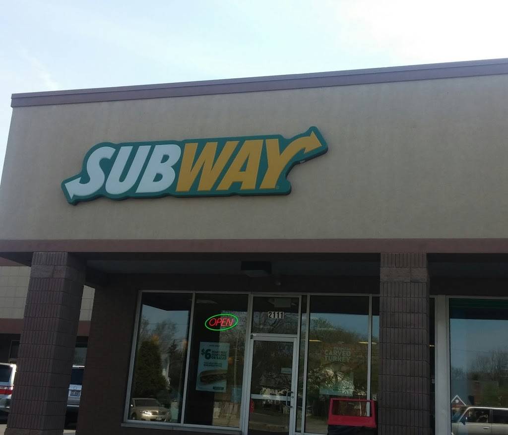 Subway | restaurant | 2111 Park Rd, Springfield, OH 45504, USA | 9375250058 OR +1 937-525-0058