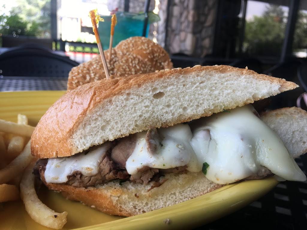 Me-n-Eds Victory Grill | restaurant | 4010 N Cedar Ave, Fresno, CA 93726, USA | 5592300496 OR +1 559-230-0496