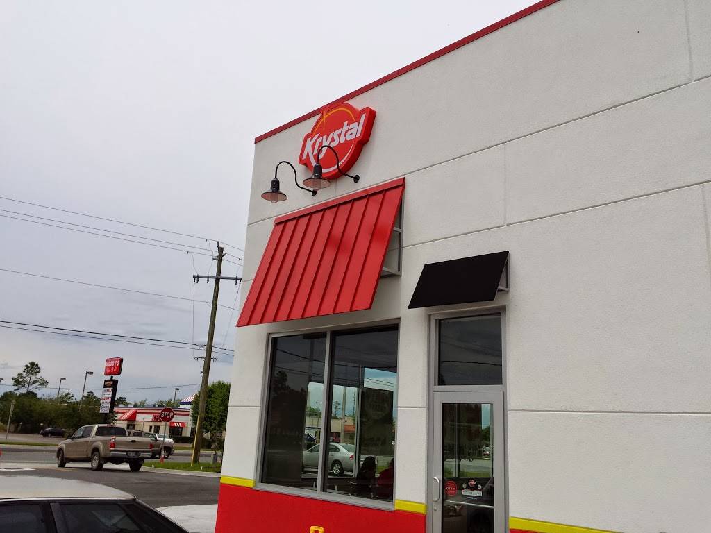 Krystal | restaurant | 1485 S 6th St, Macclenny, FL 32063, USA | 9042599711 OR +1 904-259-9711