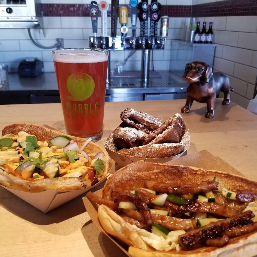 Urban Hotdog Company | restaurant | 10250 Cottonwood Park NW #400, Albuquerque, NM 87114, USA | 5058985671 OR +1 505-898-5671