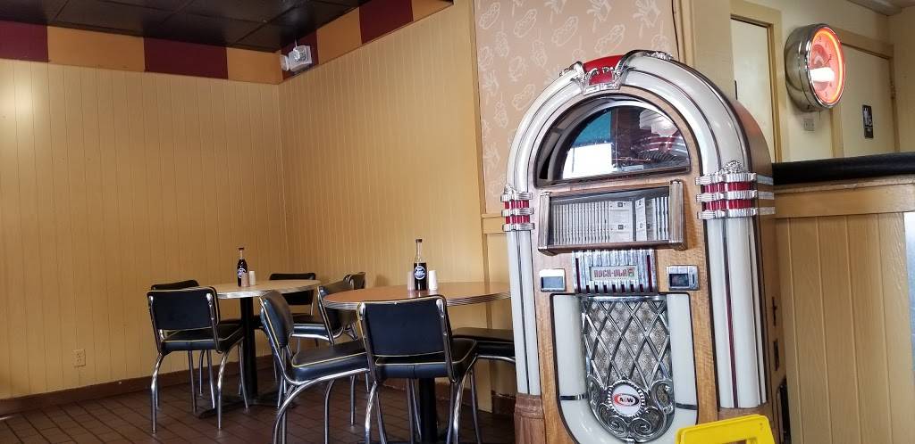 Long John Silvers | restaurant | 9900 W 63rd St, Merriam, KS 66203, USA | 9138313585 OR +1 913-831-3585