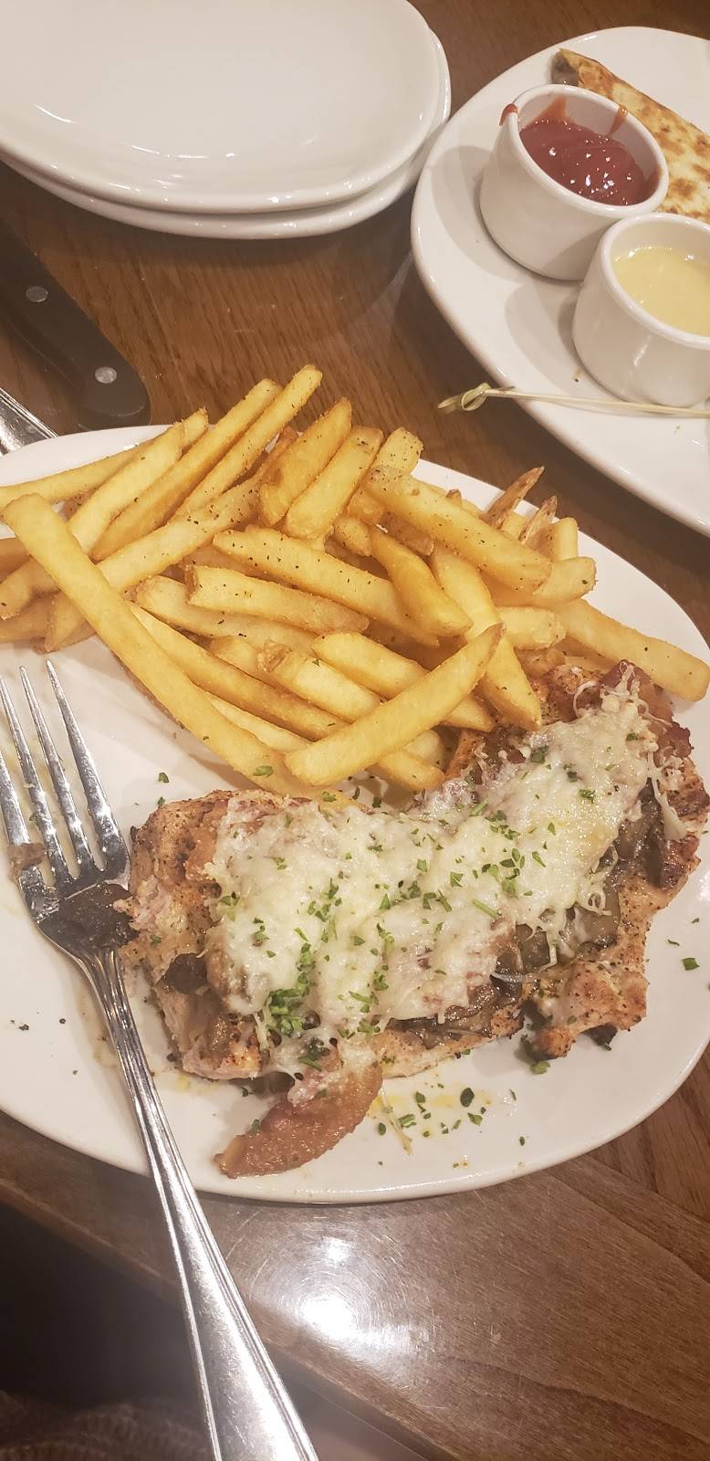 Outback Steakhouse | restaurant | 2034 County Rd 42 W, Burnsville, MN 55337, USA | 9523929000 OR +1 952-392-9000