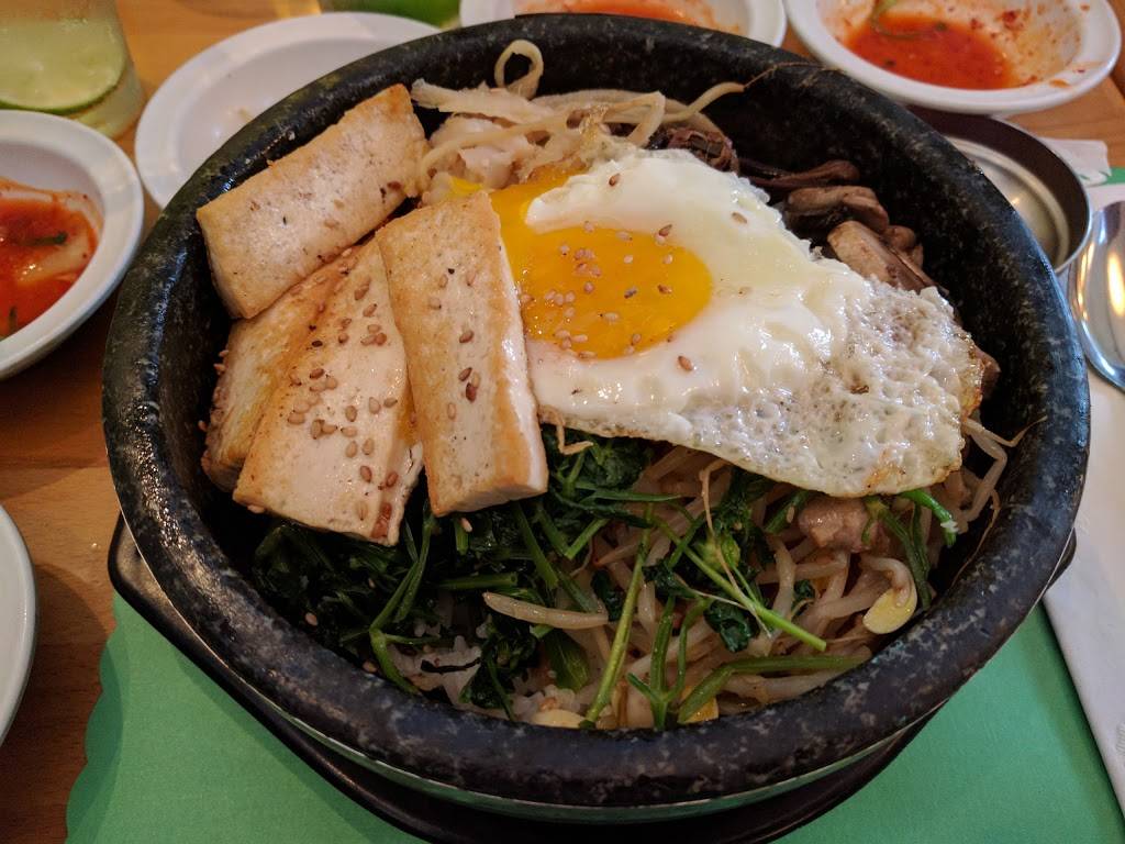 Seoul Restaurant | restaurant | 2178 N Prospect Ave, Milwaukee, WI 53202, USA | 4142898208 OR +1 414-289-8208