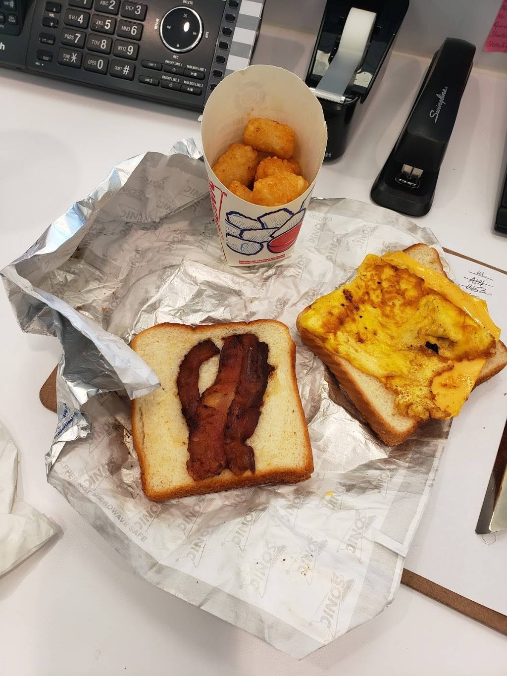 Sonic Drive-In | restaurant | 3900 Flat Shoals Pkwy, Decatur, GA 30034, USA | 4042441331 OR +1 404-244-1331