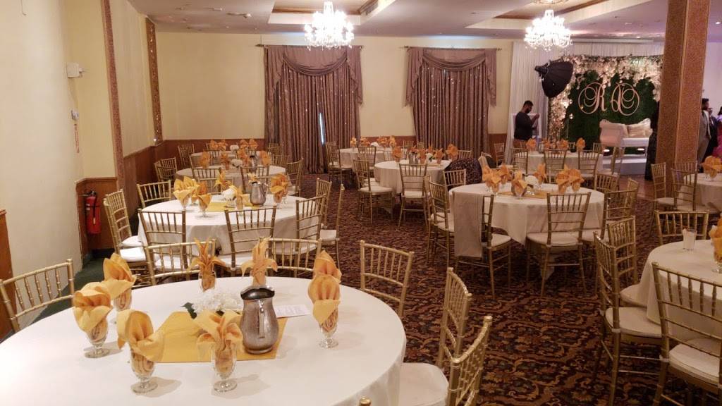 Akbar Restaurant & Banquet Hall | restaurant | 2 South St, Garden City, NY 11530, USA | 5163578300 OR +1 516-357-8300