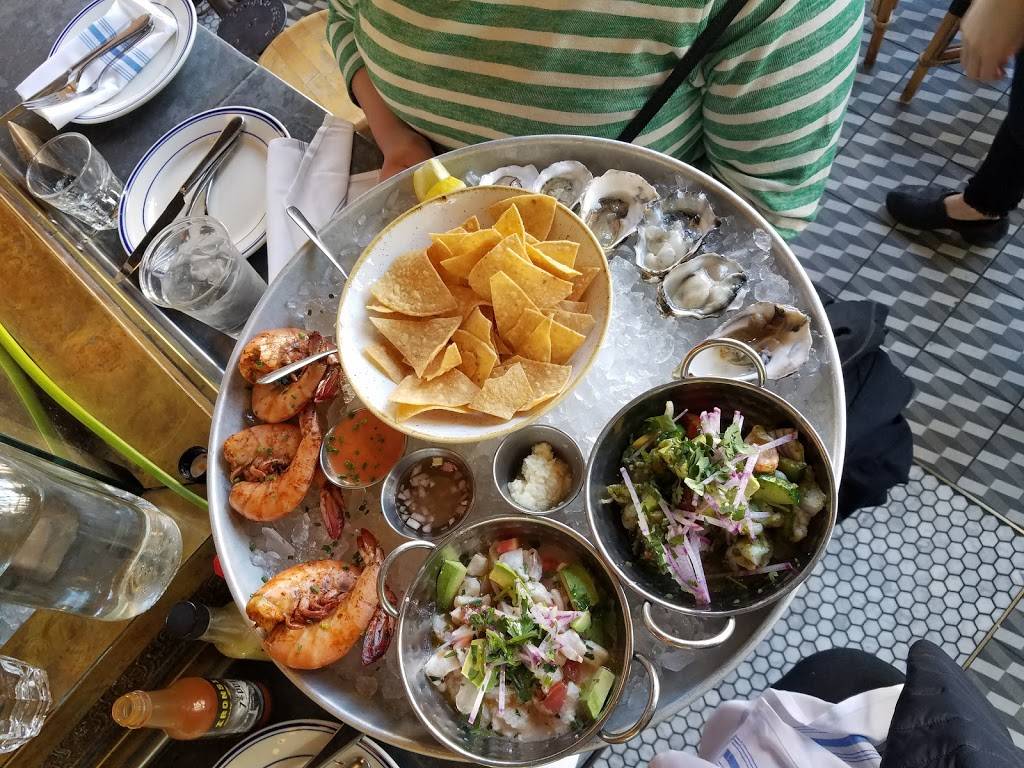 Ironside Fish & Oyster | restaurant | 1654 India St, San Diego, CA 92101, USA | 6192693033 OR +1 619-269-3033