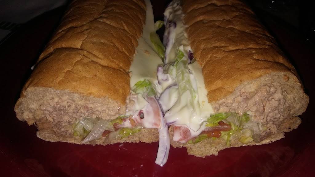 Subway | restaurant | 811 W Walnut St, Johnson City, TN 37604, USA | 4239260133 OR +1 423-926-0133