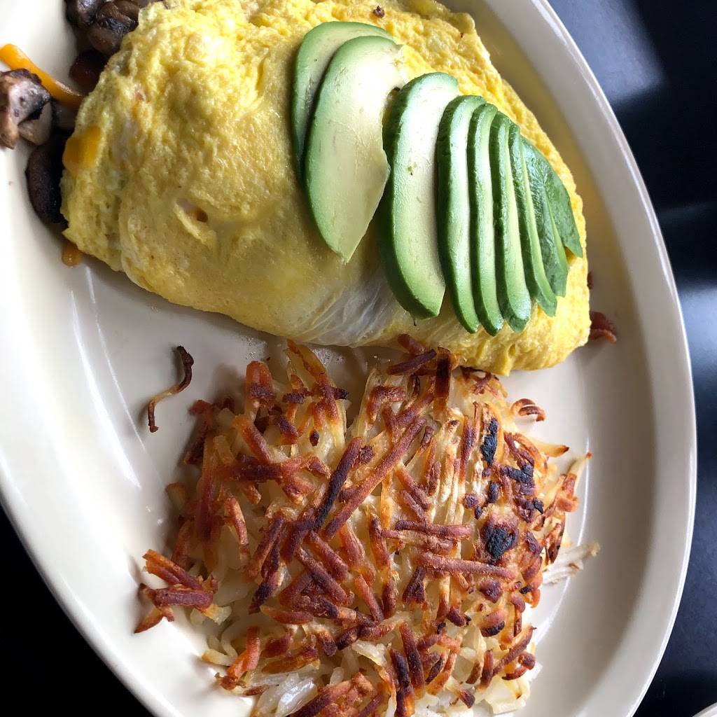 Half Moon Bay Coffee Co | cafe | 20 Stone Pine Rd a, Half Moon Bay, CA 94019, USA | 6507263664 OR +1 650-726-3664